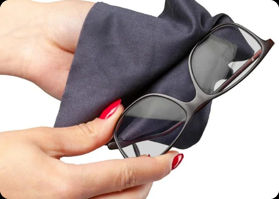 Custom made eyewear